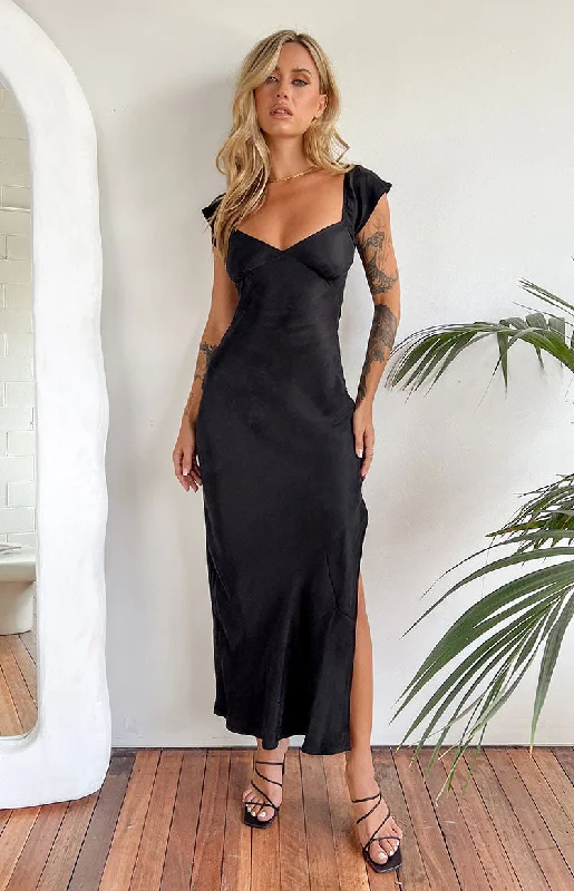 Kora Short Sleeve Black Maxi Dress