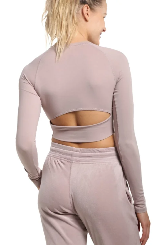 Mono B Newport Cutout Back Long-Sleeve Crop Top AT-A0840