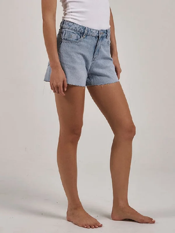 Erica Mid Rise Short - Ash Blue