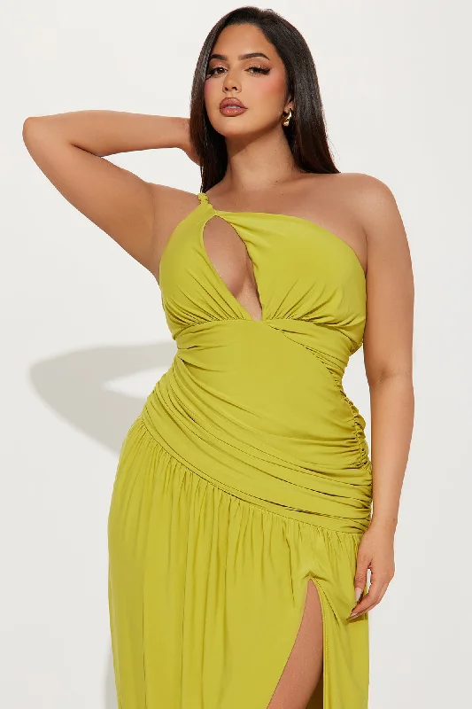 Alessia Ruched Maxi Dress - Chartreuse