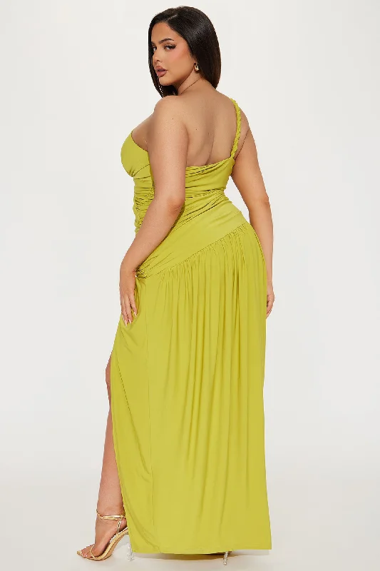 Alessia Ruched Maxi Dress - Chartreuse