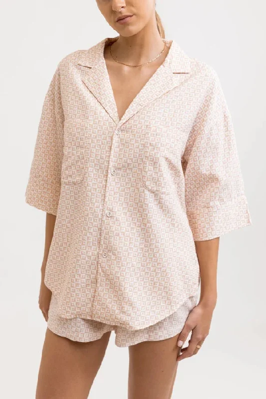 Geo Lounge Shirt (Peach Parfait)