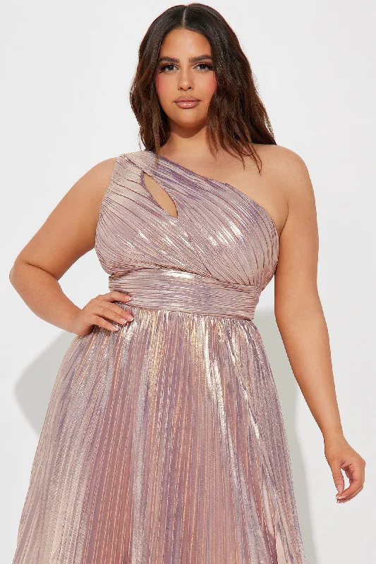 Serena Pleated Metallic Maxi Dress - Lavender